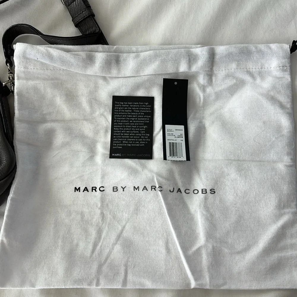 Marc By Marc Jacobs Leather Cross Body Bag Silver - Picture 13 of 16